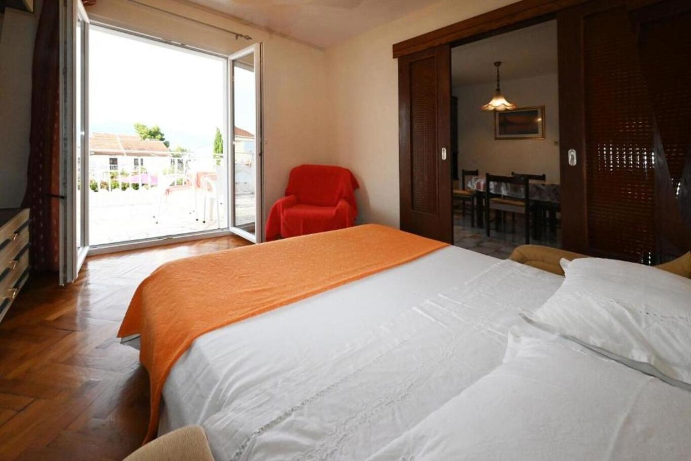 Apartment Mihovilovic Slatine Exterior foto