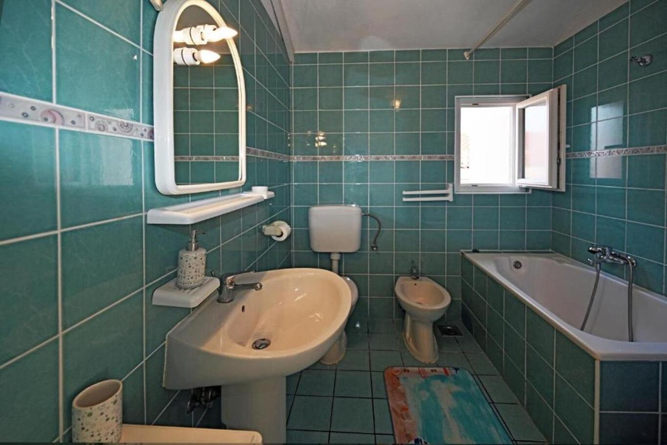 Apartment Mihovilovic Slatine Exterior foto